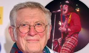 Slade's Noddy Holder, 77, shares health update after being given six months  to live amid secret five year battle with throat cancer