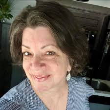 Hi friends!! What color are the race shirts going to be this year??? Nobody  get any crazy ideas such as that ugly color blue like that team from Durham  wears 😂. Also,