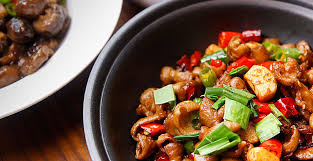 Popular fillings are mince pork, diced shrimp, ground chicken, beef, and vegetables. 9 Most Popular Chinese Food You Must Taste