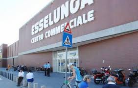 Coronavirus Da Esselunga Misure Straordinarie Per L Emergenza Oggi Cronaca