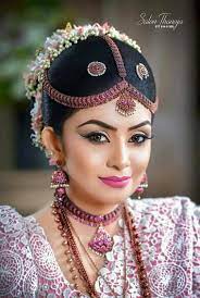Hairstyles For Wedding In Sri Lanka White Saree Wedding Bridesmaid Saree Modern Bridal Hairstyles