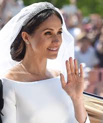 Meghan markle's parents set to hit the limelight at her wedding to harry: This Is Why Meghan Markle S Wedding Day Bun Was Messy