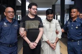 Mohd afandi md amin, name: Dua Warga Pakistan Didenda Rm100 000 Miliki Rokok Seludup