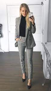 45 Professional Work Outfits For Winter 2020 Fashiondioxide Professional Work Outfit Business Outfits Women Professional Outfits