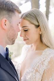 An Elegant Spring Wedding at Le Belvedere — Chelsea Mason Photography ||  Ottawa Wedding Photographer