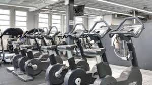 Sürekli gelişen ve yenilenen savunma tekniklerinden biri olan krav maga, uzakdoğu savaş sanatlarında olduğu gibi geleneksel bir sisteme sahip değil. Modern Self Defense In Paris Urban Sports Club