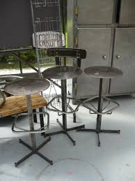 Tabouret Industriel Haut Issu De La Recuperation A Vendre Inspirationrecup Com Tabouret Industriel Industriel Tabouret