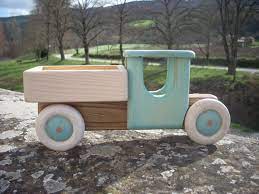Jouet En Bois Petit Camion Pour Enfant A Partir De Quatre Ans Caminhao De Madeira Brinquedos De Madeira De Madeira