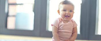 Sobald ein kind also mindestens zwölf jahre alt ist, darf es völlig legal vorne sitzen. Ab Wann Babys Sitzen Wie Sie Dies Fordern Konnen