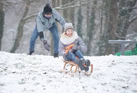 27 januari 2021 de alpen liggen aanvankelijk nog in een vrij koude vochtige noordweststroming. In Beeld Sneeuw Trekt Over Ons Land Opgelet Voor Gladde Wegen Instagram Hln Hln Be