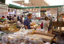 Many of these chains have a particular focus (h mart's is korean products), but also attempt the difficult feat of catering to a variety of . Í¼data TitleÍ½