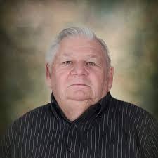 Lindsey Pierson's Instagram, Twitter & Facebook