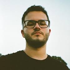 Christian Cardoso's Instagram, Twitter & Facebook