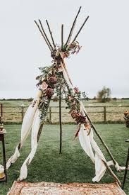 Decoration Mariage Les 26 Arches Les Plus Originales En 2020 Deco Mariage Boheme Arche Mariage Mariage Tipi
