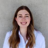 Lindsey Bullerman's Instagram, Twitter & Facebook