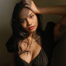 Angela Martinez (@angelasburgers) • Facebook