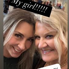 vibes #avalon #coolerbyamile