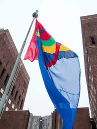 Aili keskitalo, agnete saba og erlend elias bragstad. Feiret Samefolkets Dag Det Norske Kongehus