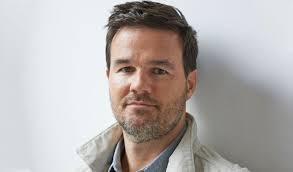 Dwight Fenton's Instagram, Twitter & Facebook