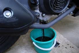 Nomor rangka sendiri merupakan kumpulan huruf dan angka yang dikombinasikan, oleh sebab itu jika pada area di atas terdapat kumpulan huruf dan angka yang dikombinasikan, maka itulah nomor rangkanya. Begini Cara Mengganti Oli Motor Matic Honda Beat L Sekolah Stir Mobil