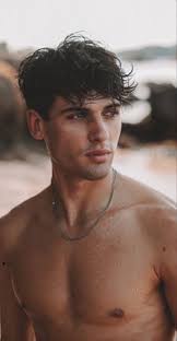 10 Minja hair ideas to save today