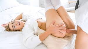 Insatiable Young High School Girl Porn Experience - Unleashed