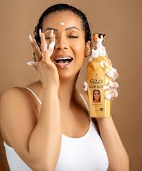 Healthy skin, happy you! It's always a bright day when your skin is  glowing! Give your skin the treat it needs. With a sweet fragrance that  delights your senses, this multi-purpose body