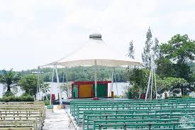 Dengan alamnya yang indah, danau buatan menjadi satu alternatif wisata alam. 9 Objek Wisata Outdoor Di Pekanbaru Dan Sekitarnya Brosispku Cerita Info Kuliner Di Kota Pekanbaru Riau