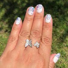 We did not find results for: Color Street On Twitter Raise Your Hand If You Re Getting Your Sparkle On This Manimonday Shades Shown Less Bitter More Glitter Swiss And Tell Glitznglamc Https T Co Lmcslzptij