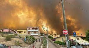 In 60 ore di devastazione si contano 1.500 persone sfollate dalle abitazioni o dalle strutture dove si trovavano. Eb9dnez Xgmjxm