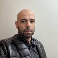 60+ perfis com “Rossi Rocha”