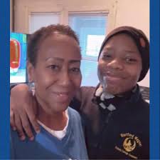 Wondering if I'll get the 2nd basket done with the original skeins of yarn.  🧶 🧶 . So far so good! 🤩🤩 . Stay tuned! 😬😬