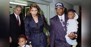 Sanders' wife pilar sanders and their three children were on hand, as well as deion sanders jr., his son from his first wife. Deion Sanders Wife Who Are His First Two Wives Who S He Dating Now Fanbuzz