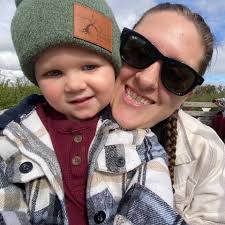 9 month old baby holding food in mouth?