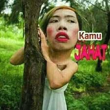 As a fact, her old instagram account was hacked and she had to make a new one. Status Lucu Gokil Photos Facebook