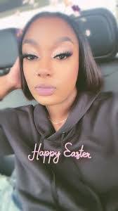 Kenisha Hunter's Instagram, Twitter & Facebook