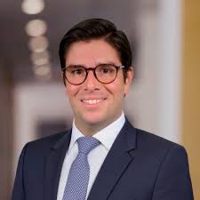 Thrilled with the launch of Endeavor Brasil's Founder Liquidity Report, to  which I had the pleasure of contributing as a mentor. These are the two  findings that excite me the most: 1)