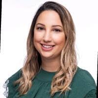 Justine Barton's Instagram, Twitter & Facebook