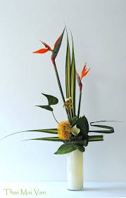 Bird Of Paradise Arrangement Pin On Ikebana
