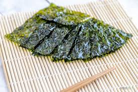 A seaweed foraging expert from new zealand, peter langlands, has shared his wisdom. Nori Guide What Is Nori How To Choose Eat Serve Nutrition Benefits