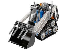 This compact track loader has best in class bucket breakout force and lifting capacity, outstanding stability, wide an. Compact Tracked Loader 42032 Technic Buy Online At The Official Lego Shop De