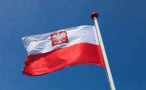 Флаг польши является одним из символов страны. Polsha Menyaet Cvet Gosudarstvennogo Flaga Novosti Politiki Novosti Rossii Eadaily