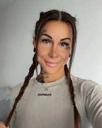 Người yêu cũ của tôi nói tôi khá xấu xí, phải không? 🥺💕