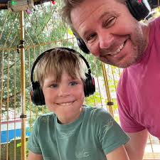 So low and nowhere to breath. The perfect bass trombone part 🤭