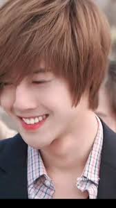 Kim Ahn Joong and Jo Insung