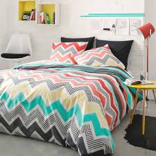 Housse De Couette Coton A Rayures Chevrons Crush 3 Suisses Idees De Lit Housse De Couette Linge De Maison