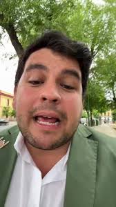 Polemica sobre Vestimentas en la Feria de Sevilla