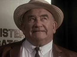 He was a giant on the screen, and a philanthropist, too. Jfk Edward Asner Famousfix Com Post