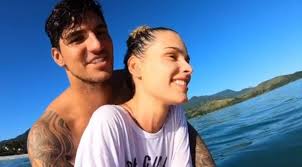 I made this short video for the. Gabriel Medina Surfa Com Yasmin Brunet Fabia Oliveira O Dia