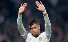 But it could well be argued that kylian mbappe is already adored by real madrid supporters despite never kicking a ball in their name. Dlugi Real Madryt Sport Pl Najnowsze Informacje Pilka Nozna F1 Tenis Koszykowka Siatkowka